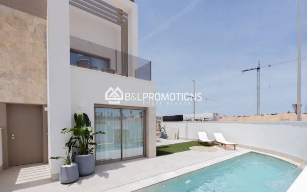 Neubauimmobilien - Quattrohaus -
Los Alcázares - Serena Golf