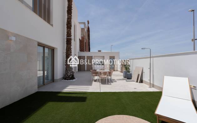 Neubauimmobilien - Quattrohaus -
Los Alcázares - Serena Golf