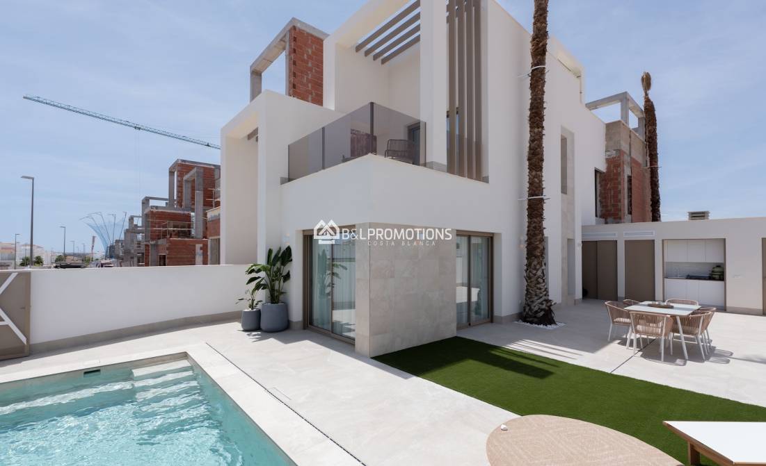 Neubauimmobilien - Quattrohaus -
Los Alcázares - Serena Golf