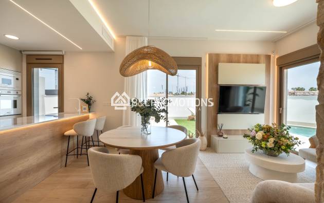 Neubauimmobilien - Quattrohaus -
Los Alcázares - Serena Golf