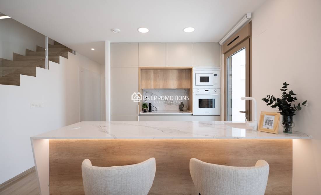 Neubauimmobilien - Quattrohaus -
Los Alcázares - Serena Golf