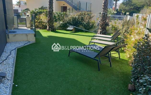 Reventa - Bungalow -
Orihuela Costa - Villamartin