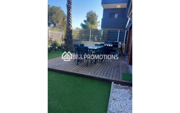 Reventa - Bungalow -
Orihuela Costa - Villamartin