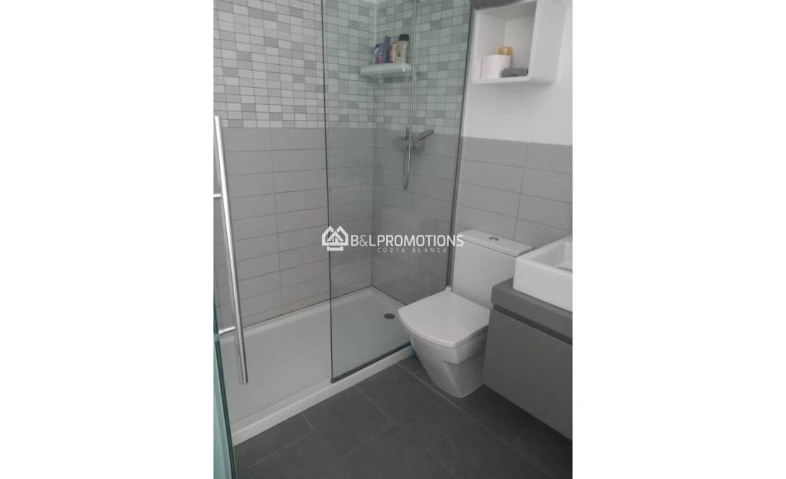 Reventa - Bungalow -
Orihuela Costa - Villamartin