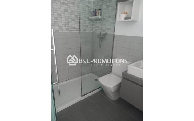 Reventa - Bungalow -
Orihuela Costa - Villamartin