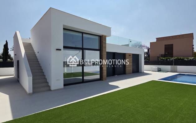 Nueva construcción - Chalet independiente -
Alhama - Golf