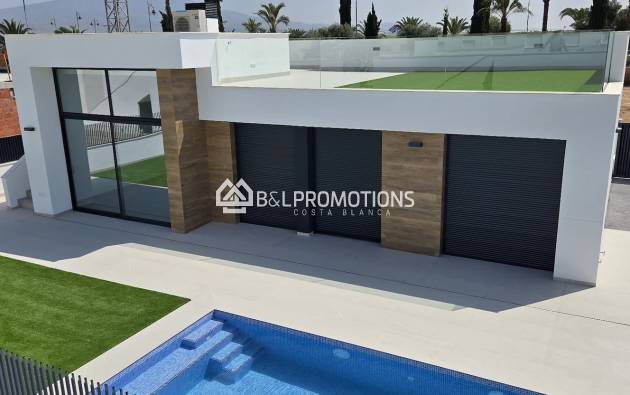 Nueva construcción - Chalet independiente -
Alhama - Golf