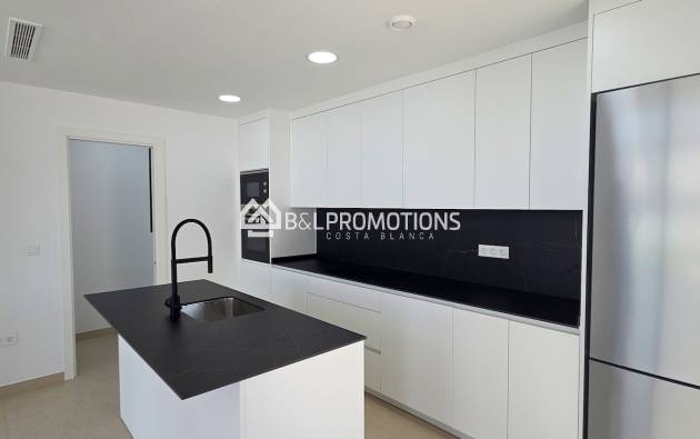 Nueva construcción - Chalet independiente -
Alhama - Golf