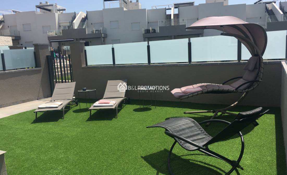 Ferienvermietung - Appartement -
Torrevieja