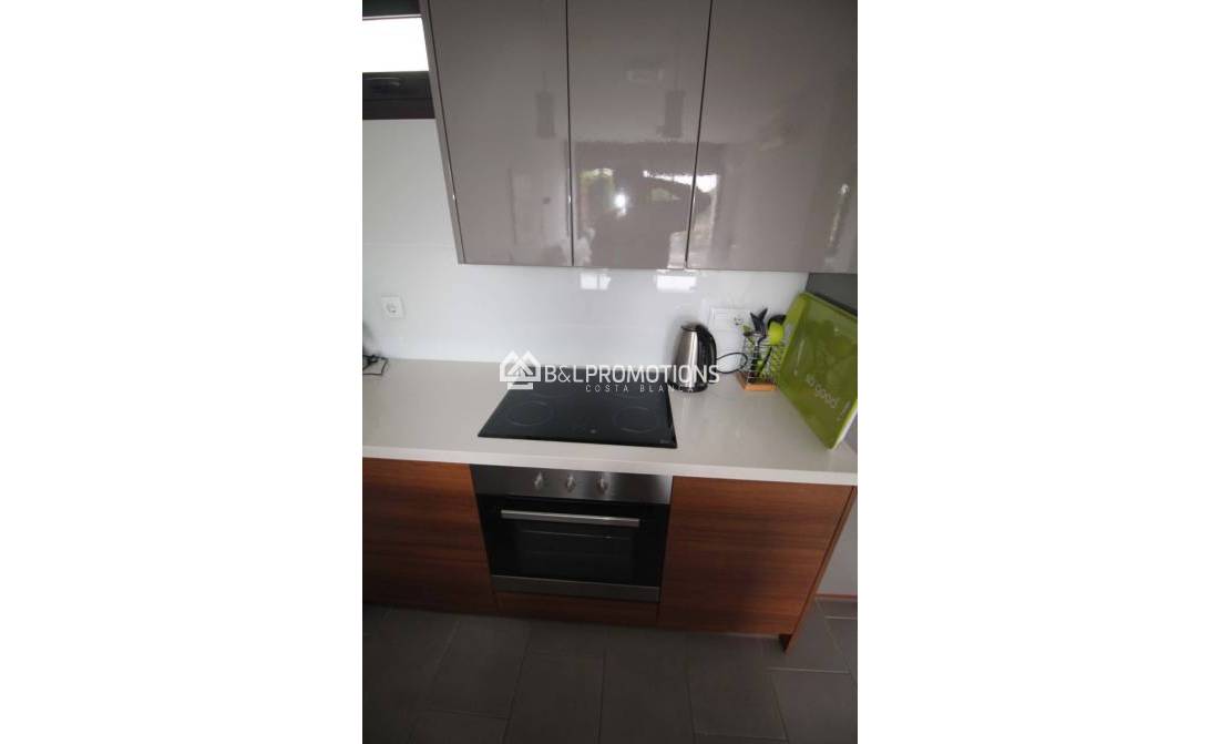 Herverkoop - Appartement -
Orihuela Costa - Villamartin