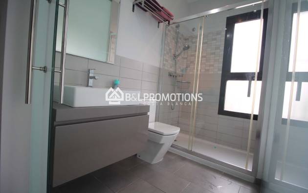 Herverkoop - Appartement -
Orihuela Costa - Villamartin