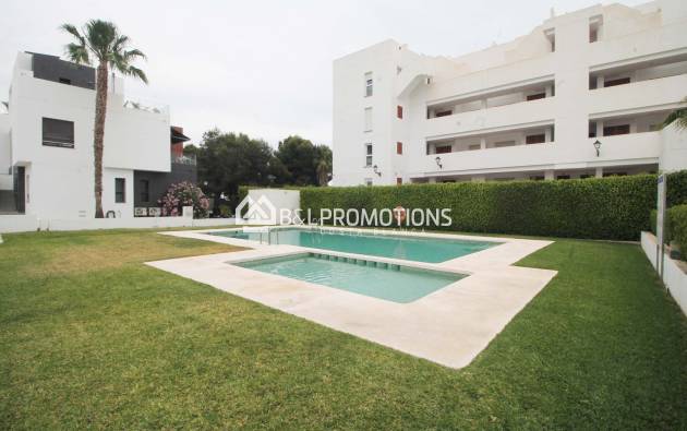 Herverkoop - Appartement -
Orihuela Costa - Villamartin