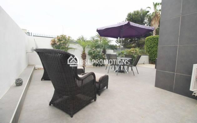 Herverkoop - Appartement -
Orihuela Costa - Villamartin
