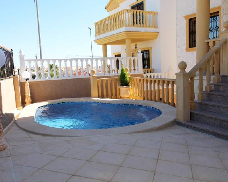 Hosszú távú kiadás - Villa -
Orihuela Costa - El Galán